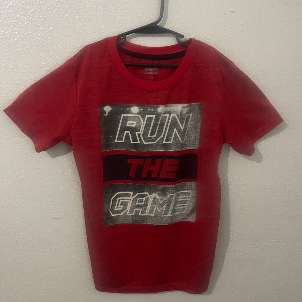Red Short Sleeve Graphic Tee with Motivational Design